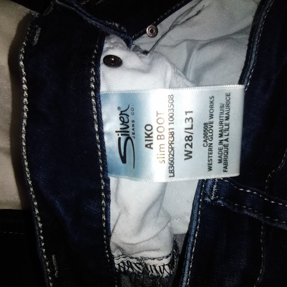 Women's W28/L31 slim boot Silver jeans